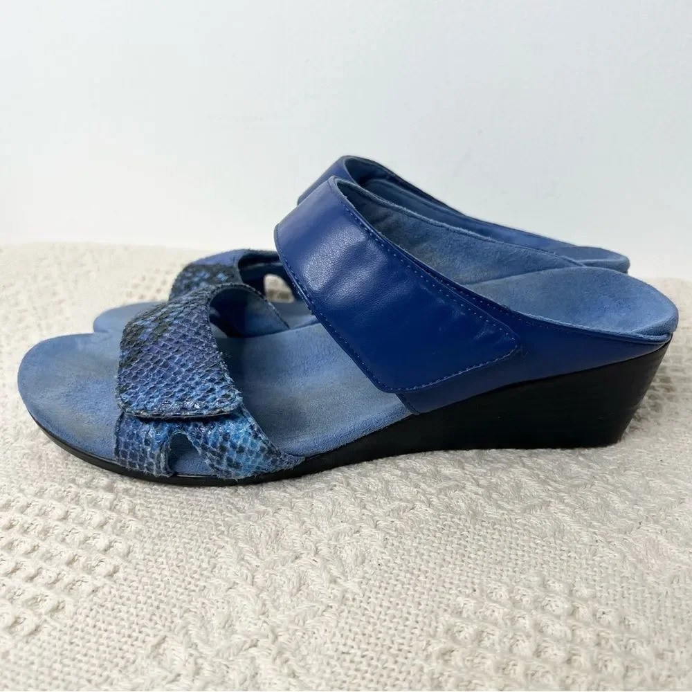 Vionic Chrissy Wedge Slide Sandals Blue Snake